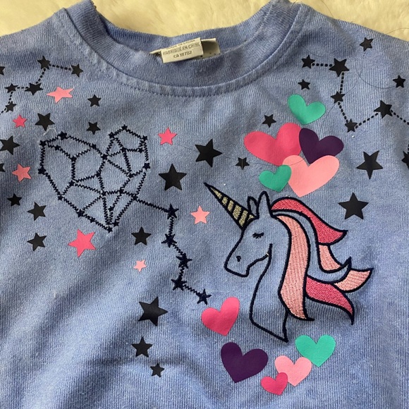 🐠2/$10🐠 Toddler girls 👧 unicorn sweater. - Picture 2 of 6